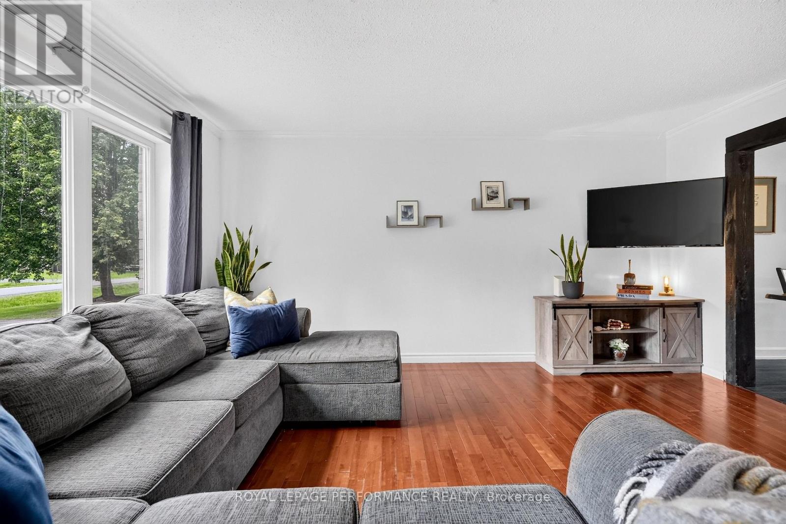 1133 Hickory Street, Clarence-Rockland, Ontario  K4K 1K9 - Photo 8 - X13454216