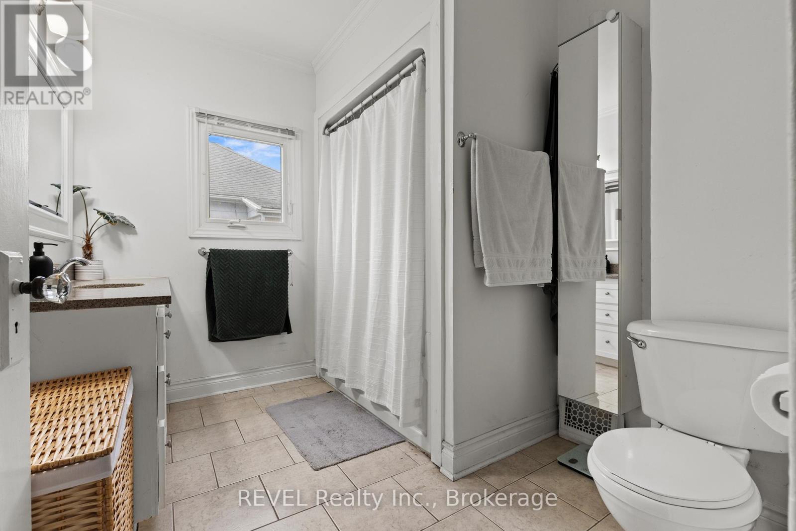 20 Monck Street, St. Catharines, Ontario  L2S 1L6 - Photo 19 - X13454170