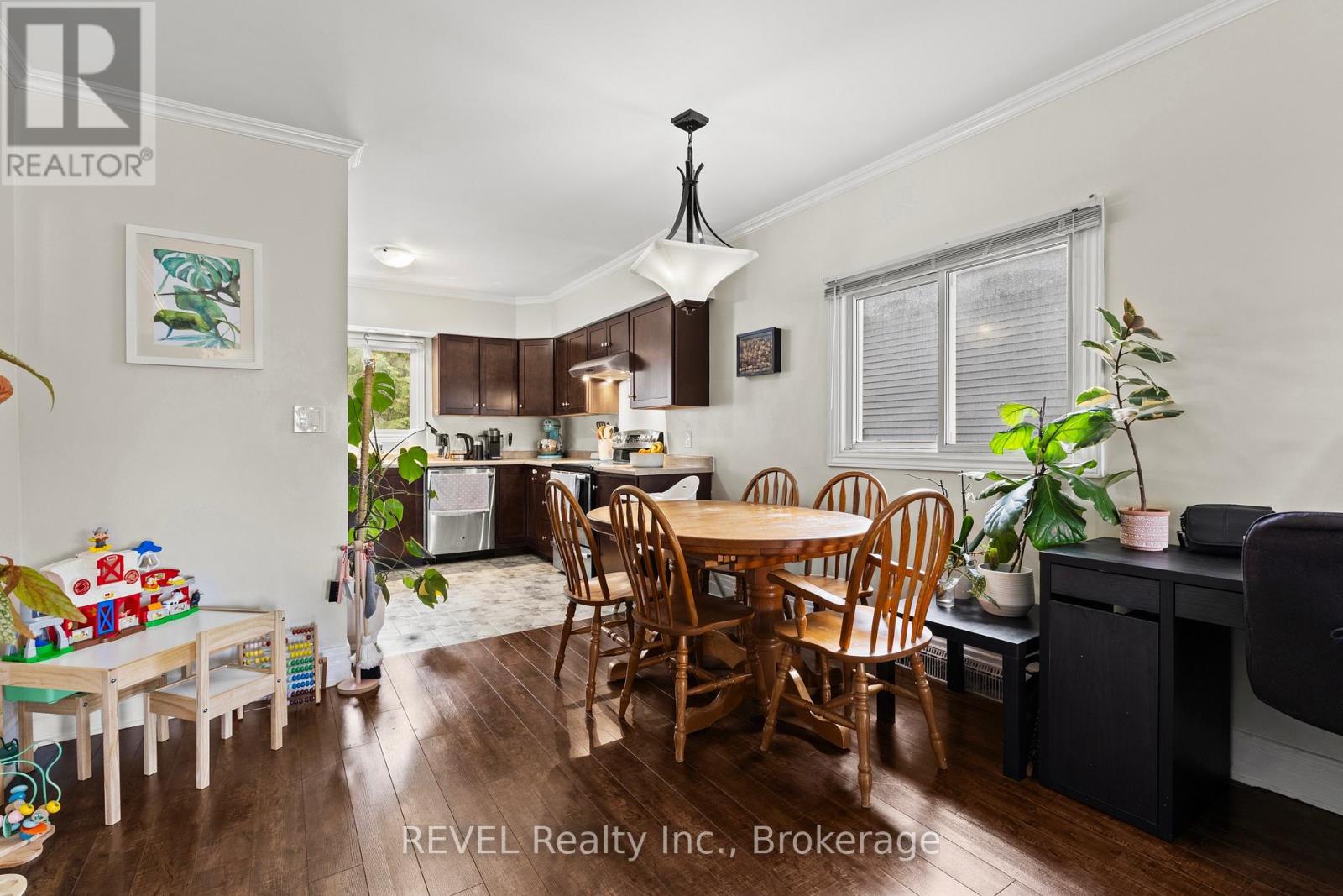 20 Monck Street, St. Catharines, Ontario  L2S 1L6 - Photo 9 - X13454170