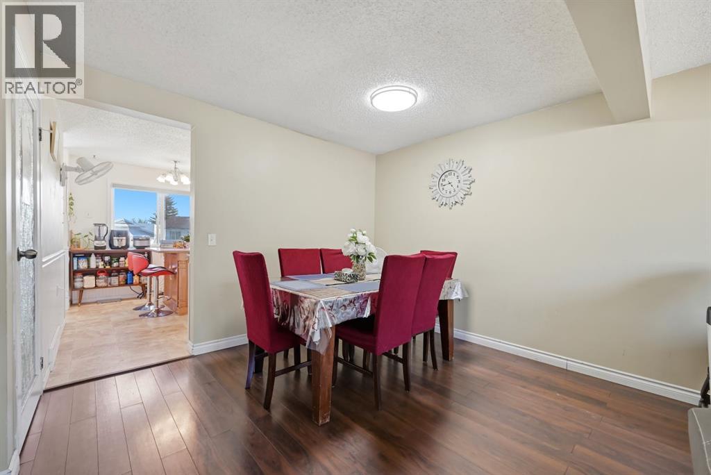 46 Falconer Terrace Ne, Calgary, Alberta T3J 1W4 - Photo 8 - A2319577