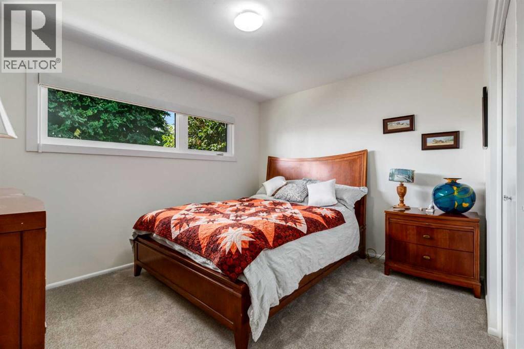 9559 Assiniboine Road Se, Calgary, Alberta  T2J 0Z5 - Photo 12 - A2321256