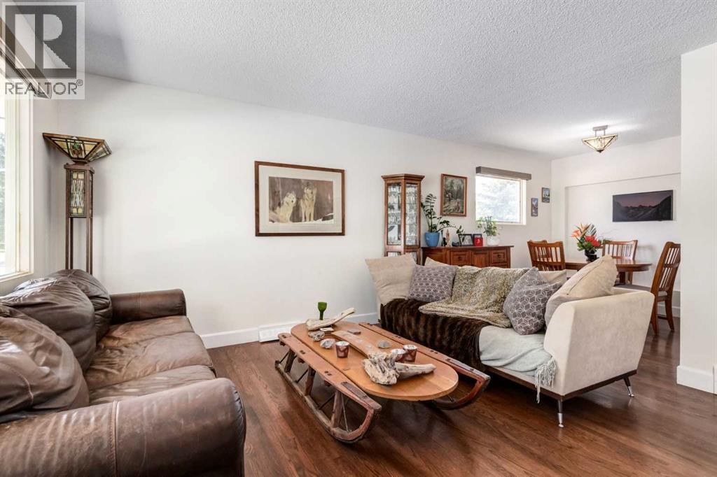 9559 Assiniboine Road Se, Calgary, Alberta  T2J 0Z5 - Photo 9 - A2321256