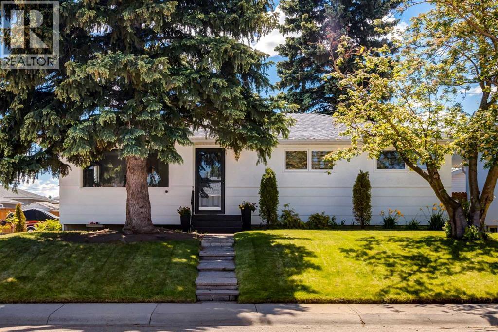 9559 Assiniboine Road Se, Calgary, Alberta  T2J 0Z5 - Photo 2 - A2321256