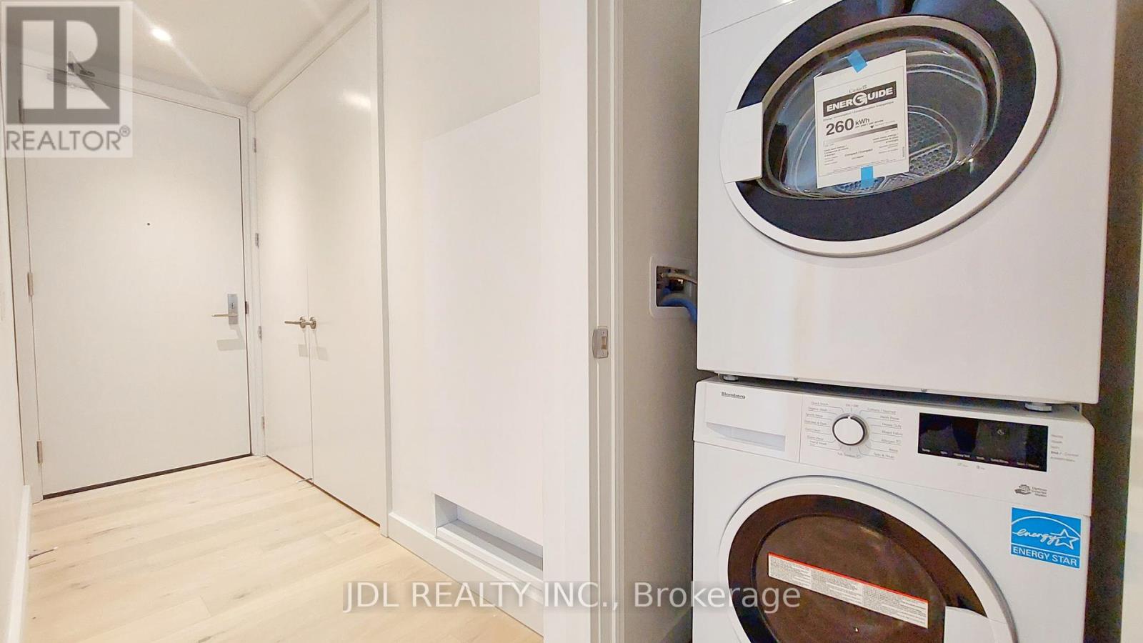1301 - 81 Wellesley Street E, Toronto, Ontario  N5V 1J6 - Photo 4 - C13454180
