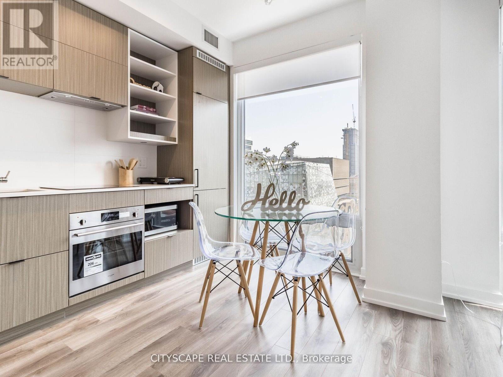 1302 - 20 Edward Street, Toronto, Ontario  M5G 0C5 - Photo 13 - C13454196