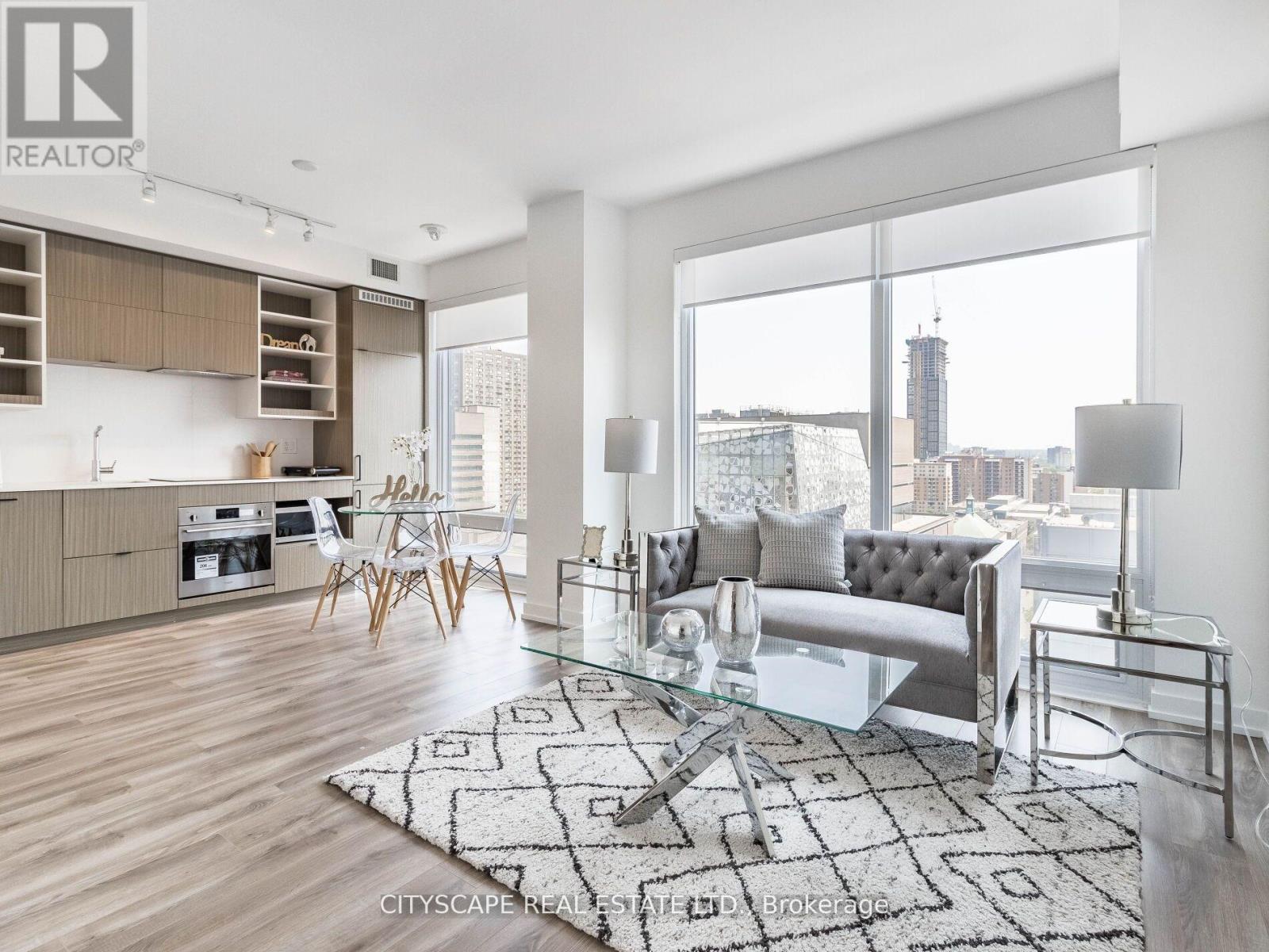 1302 - 20 Edward Street, Toronto, Ontario  M5G 0C5 - Photo 6 - C13454196