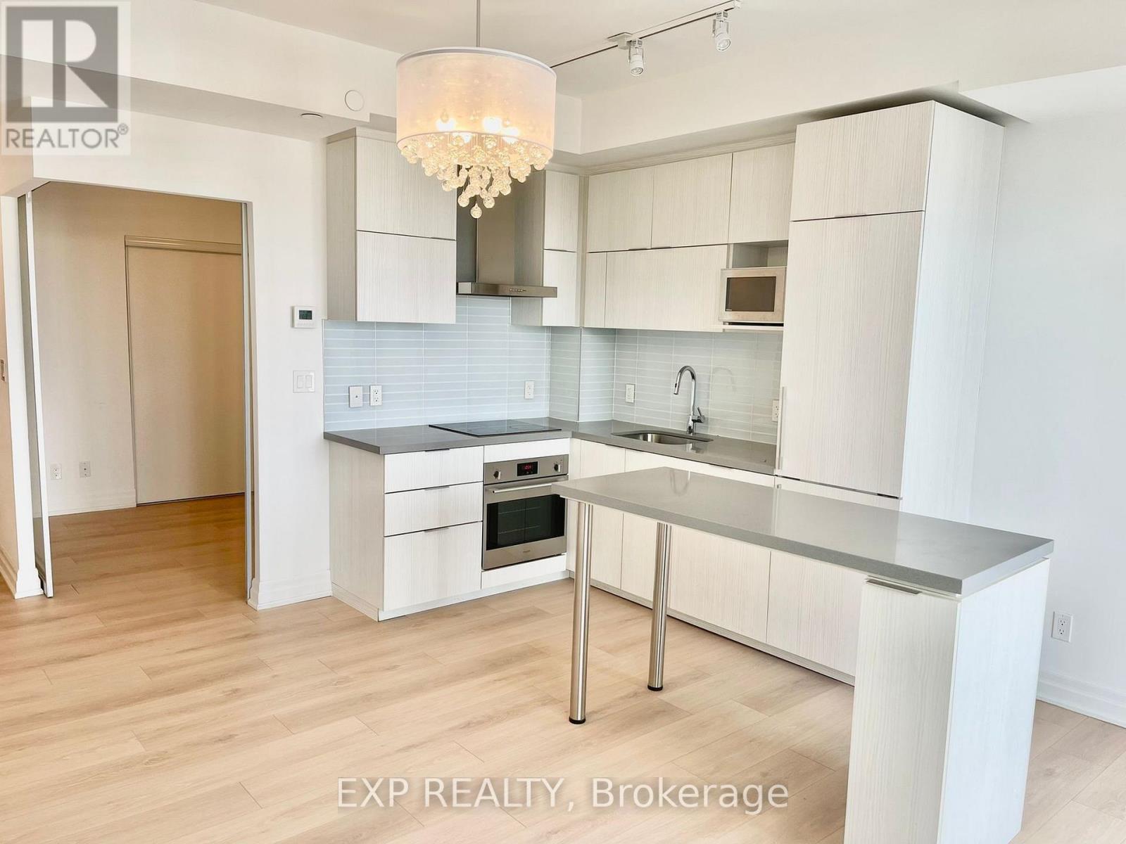 1004 - 10 Rouge Valley Drive W, Markham, Ontario  L6G 0G9 - Photo 4 - N13454188