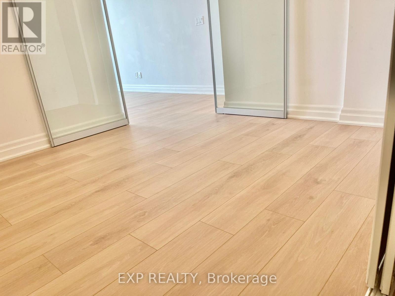 1004 - 10 Rouge Valley Drive W, Markham, Ontario  L6G 0G9 - Photo 7 - N13454188