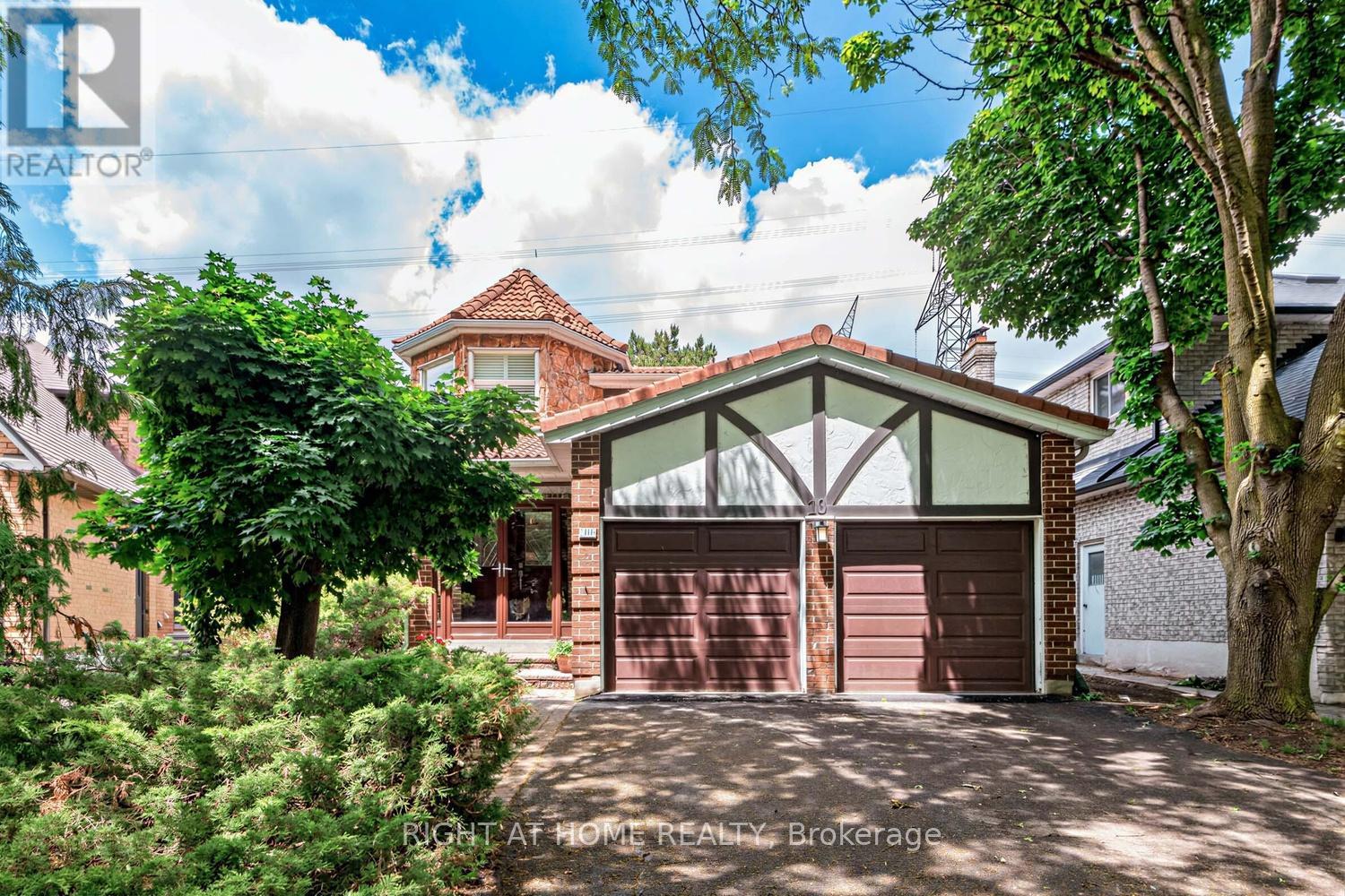 10 PARKLAWN CRESCENT, Markham, Ontario