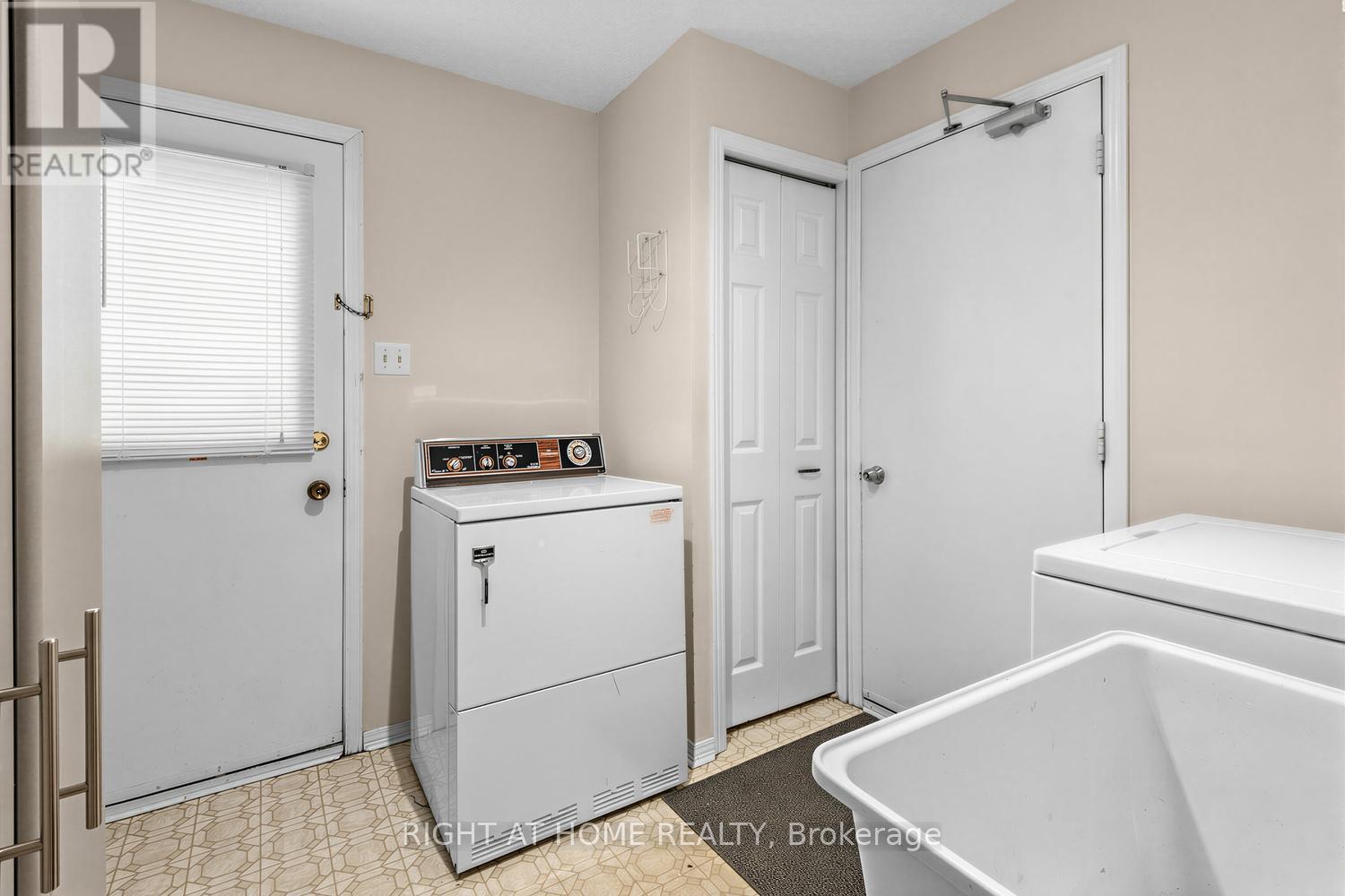 10 Parklawn Crescent, Markham, Ontario  L3T 6X1 - Photo 22 - N13454228