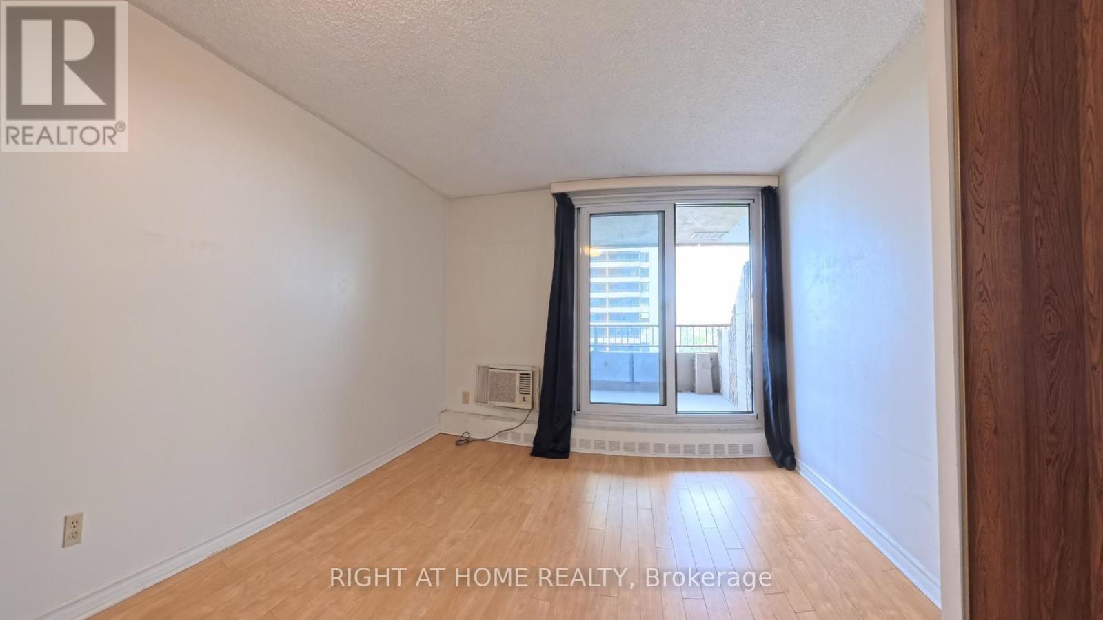 2001 - 1785 Frobisher Lane, Ottawa, Ontario  K1G 3T7 - Photo 13 - X13231838