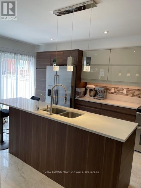 5424 Tasha Drive, Mississauga, Ontario  L5M 7Y2 - Photo 13 - W13454220