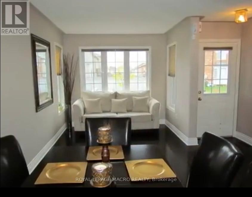 5424 Tasha Drive, Mississauga, Ontario  L5M 7Y2 - Photo 2 - W13454220