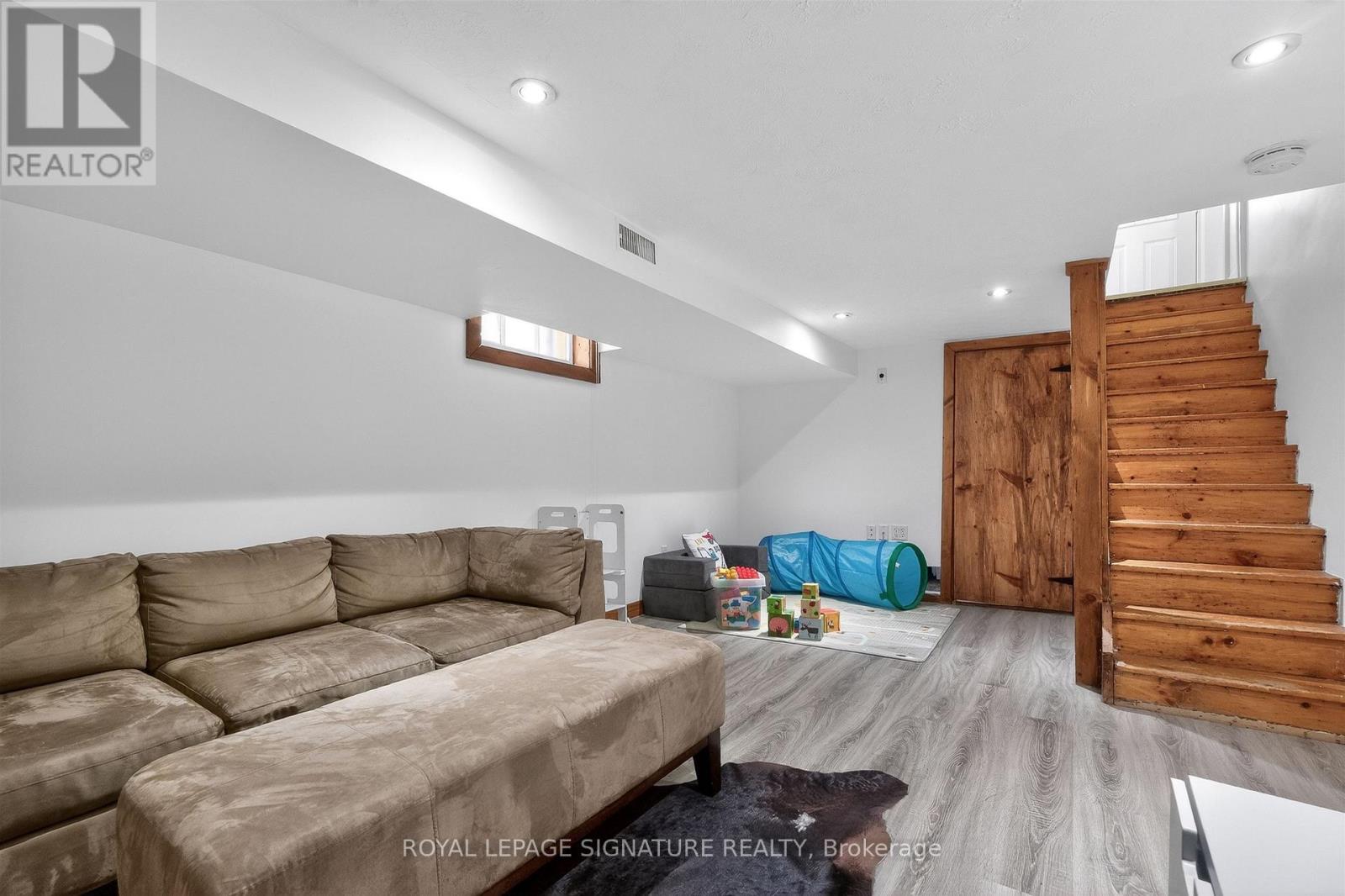 52 Dane Street, Kitchener, Ontario  N2H 3H7 - Photo 36 - X13454178