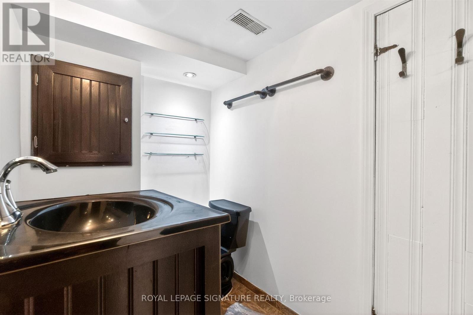 52 Dane Street, Kitchener, Ontario  N2H 3H7 - Photo 42 - X13454178