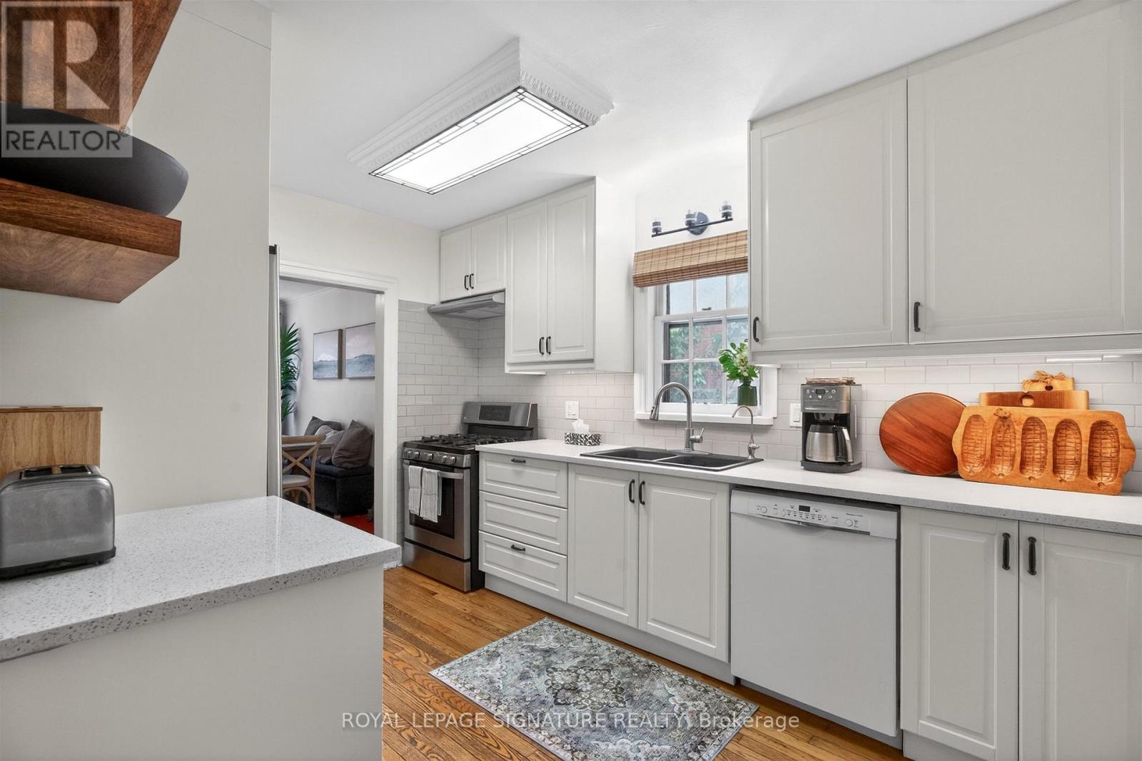 52 Dane Street, Kitchener, Ontario  N2H 3H7 - Photo 9 - X13454178