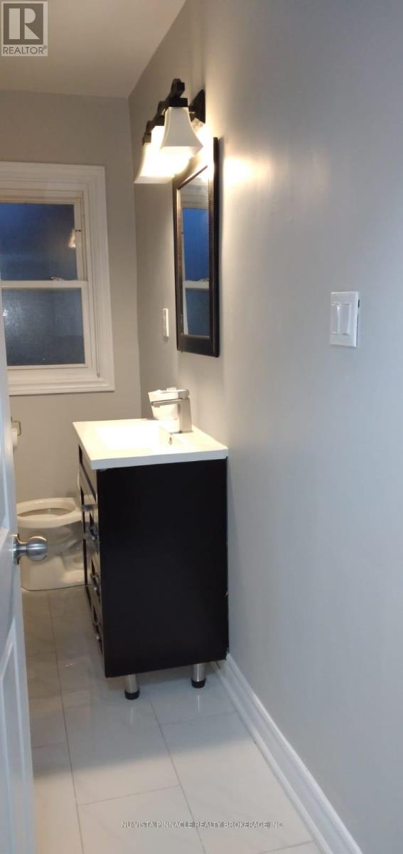 1512 Western Road, London North, Ontario  N6G 1H4 - Photo 2 - X13454232