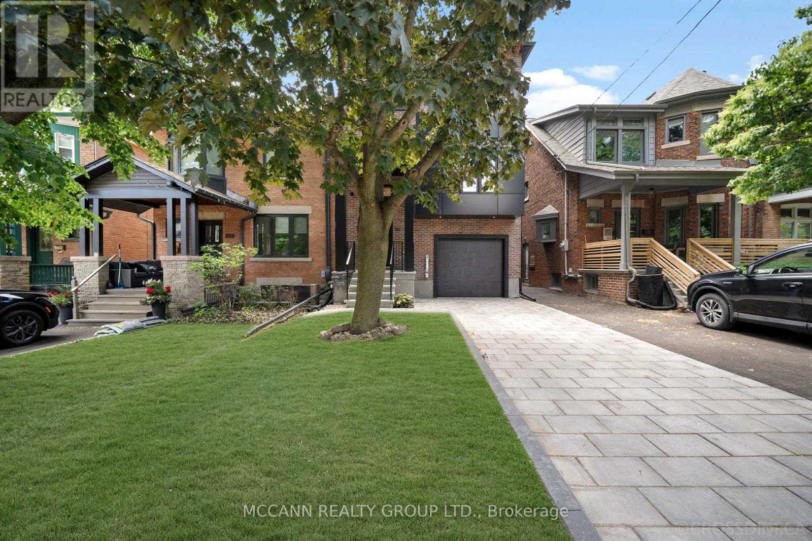 162 Arlington Avenue, Toronto, Ontario  M6C 2Z2 - Photo 5 - C13454262