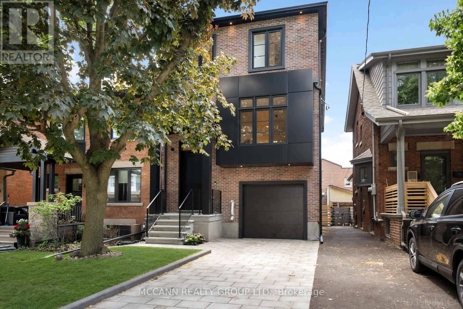 162 Arlington Avenue, Toronto, Ontario  M6C 2Z2 - Photo 6 - C13454262