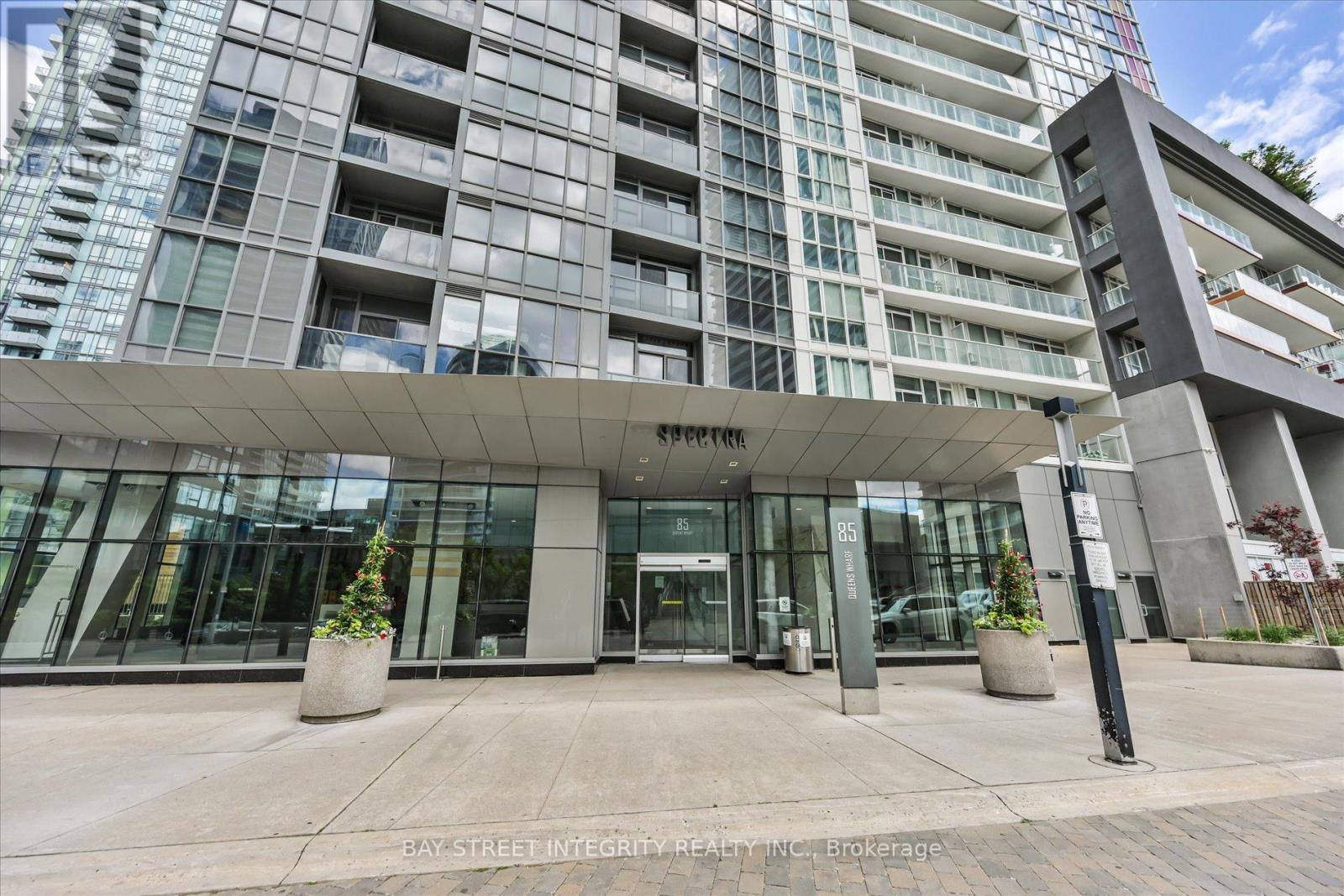 1202 - 85 Queens Wharf Road, Toronto, Ontario  M5V 0J9 - Photo 4 - C13454266