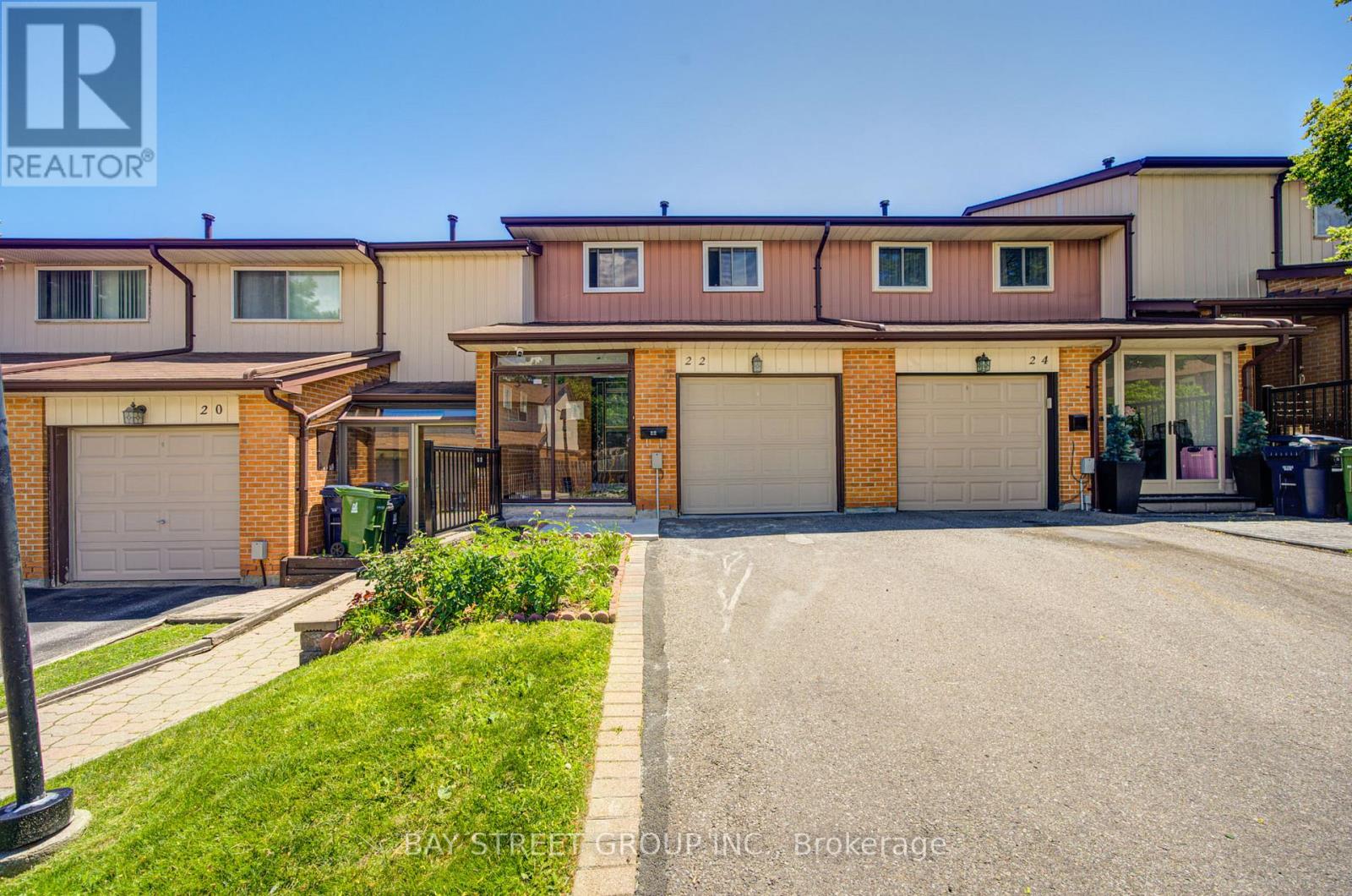 22 - 30 Dundalk Drive, Toronto, Ontario  M1P 4W1 - Photo 2 - E13454242
