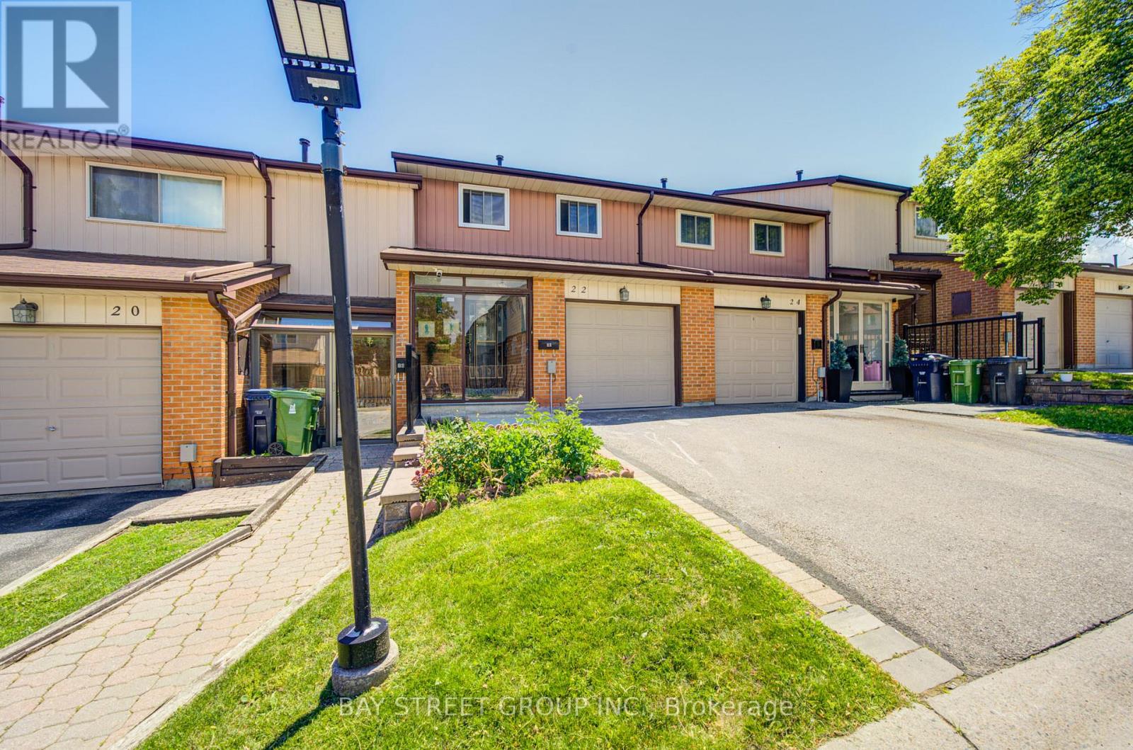 22 - 30 Dundalk Drive, Toronto, Ontario  M1P 4W1 - Photo 3 - E13454242