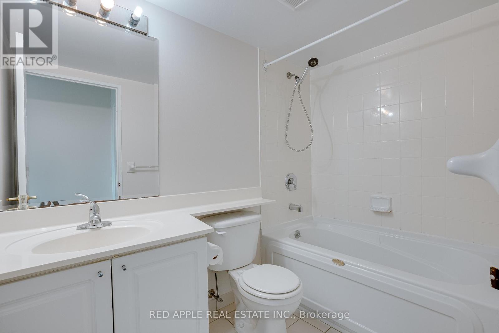 707 - 11 Lee Centre Drive, Toronto, Ontario M1H 3J5 - Photo 16 - E13454250