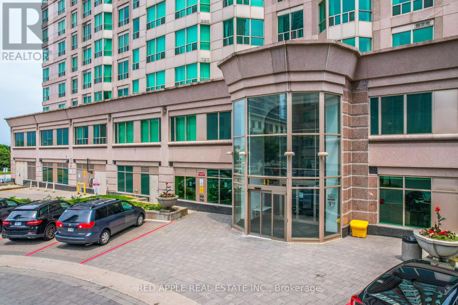 707 - 11 Lee Centre Drive, Toronto, Ontario M1H 3J5 - Photo 3 - E13454250