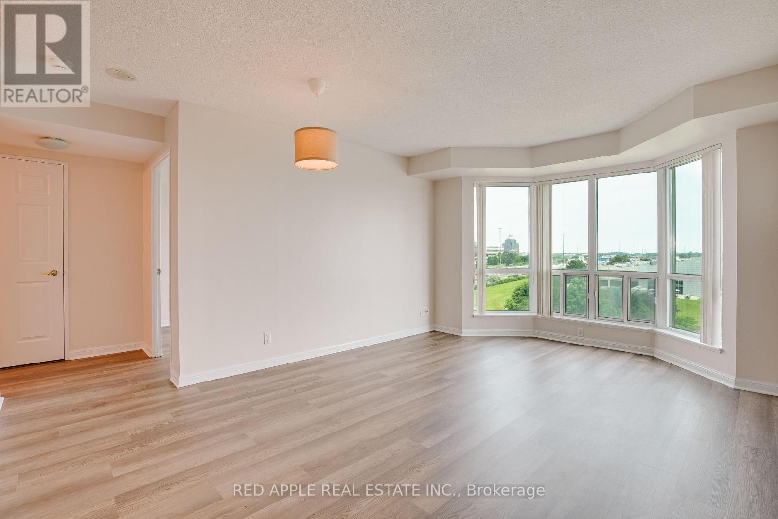 707 - 11 Lee Centre Drive, Toronto, Ontario M1H 3J5 - Photo 8 - E13454250