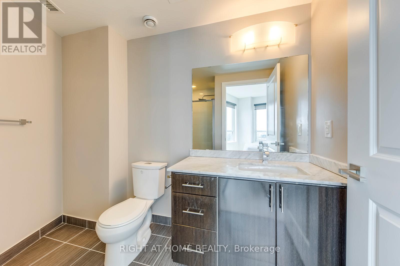 2415 - 7171 Yonge Street, Markham, Ontario  L3T 0C5 - Photo 7 - N13454230