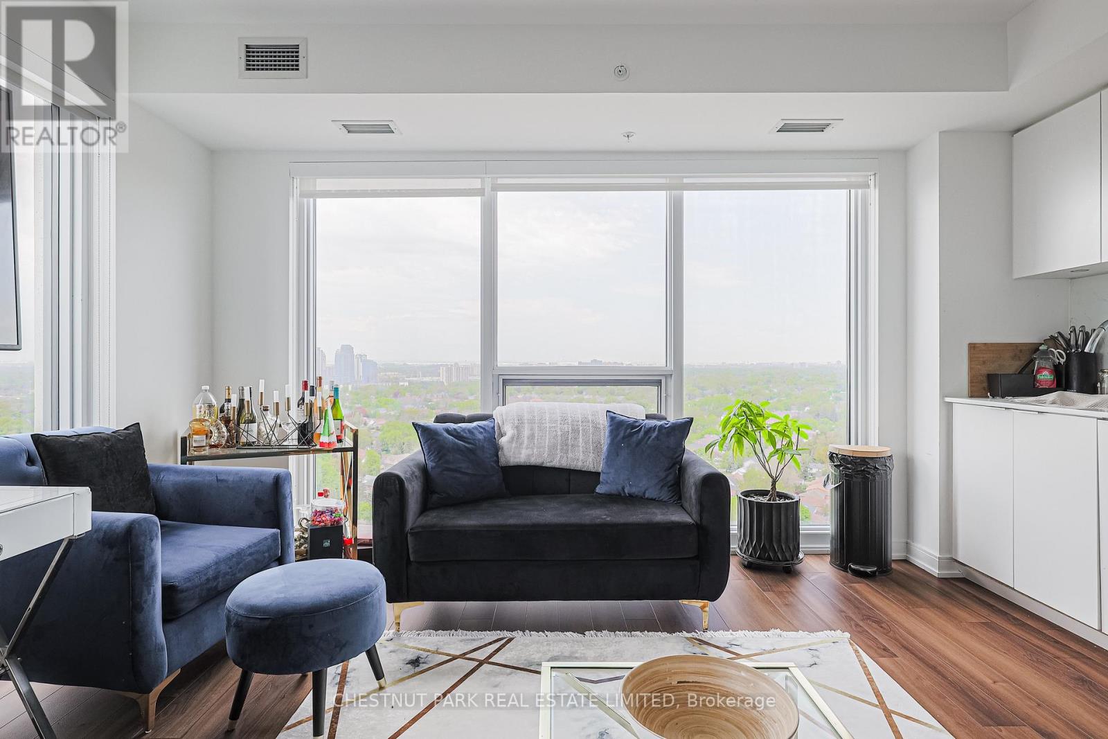 Ph2402 - 30 Samuel Wood Way, Toronto, Ontario  M9B 0C9 - Photo 10 - W13454252