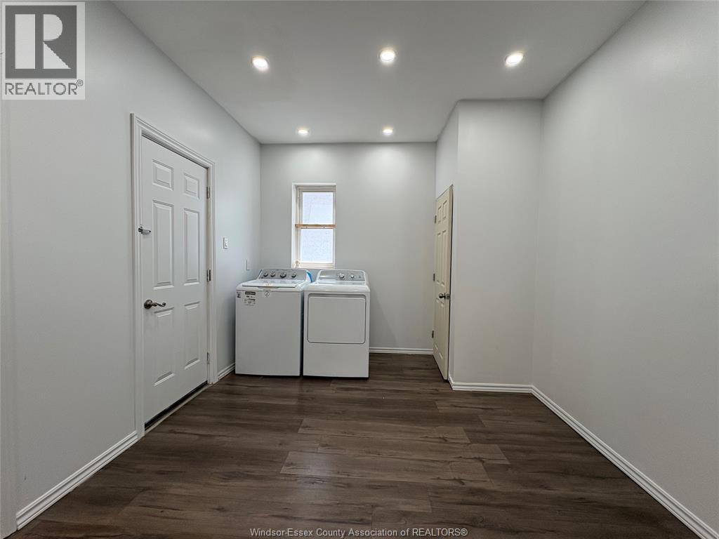 1042 Windsor Avenue, Windsor, Ontario  N9A 1K4 - Photo 10 - 26014321