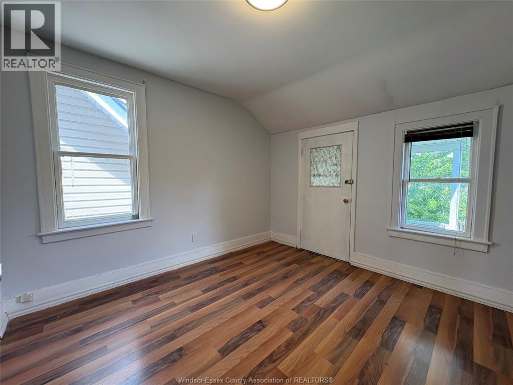 1042 Windsor Avenue, Windsor, Ontario  N9A 1K4 - Photo 14 - 26014321