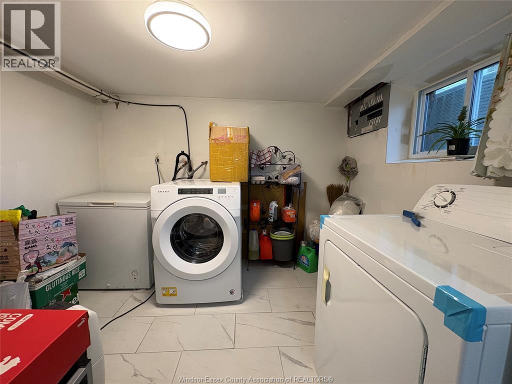 1042 Windsor Avenue, Windsor, Ontario  N9A 1K4 - Photo 31 - 26014321