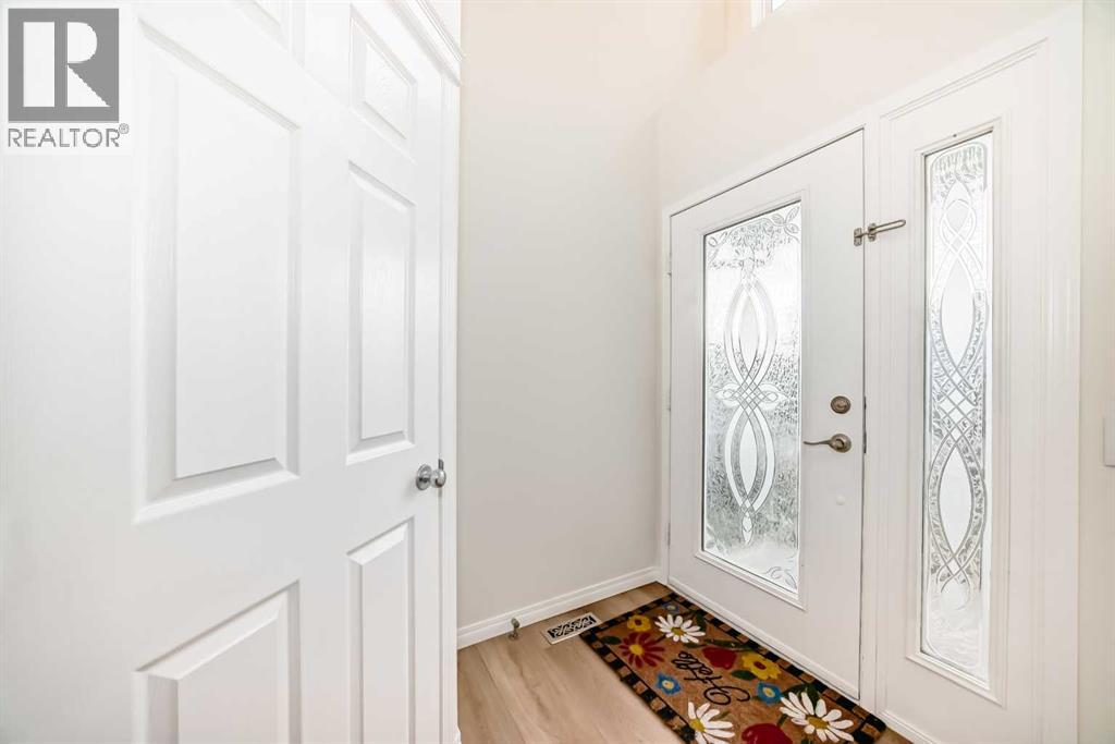 214 Coville Circle Ne, Calgary, Alberta  T3K 5N8 - Photo 3 - A2321809