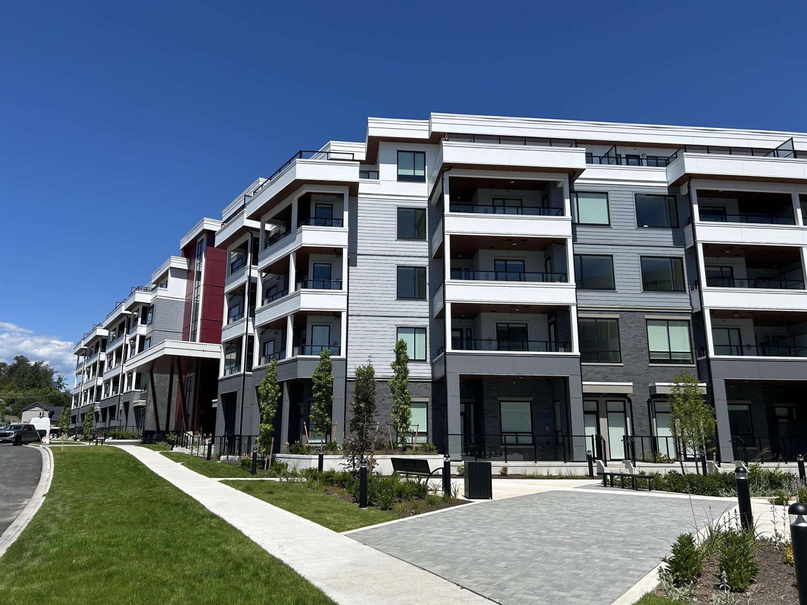 305 6270 Gooseberry Drive, Surrey, British Columbia  V3S 0C8 - Photo 2 - R3131728