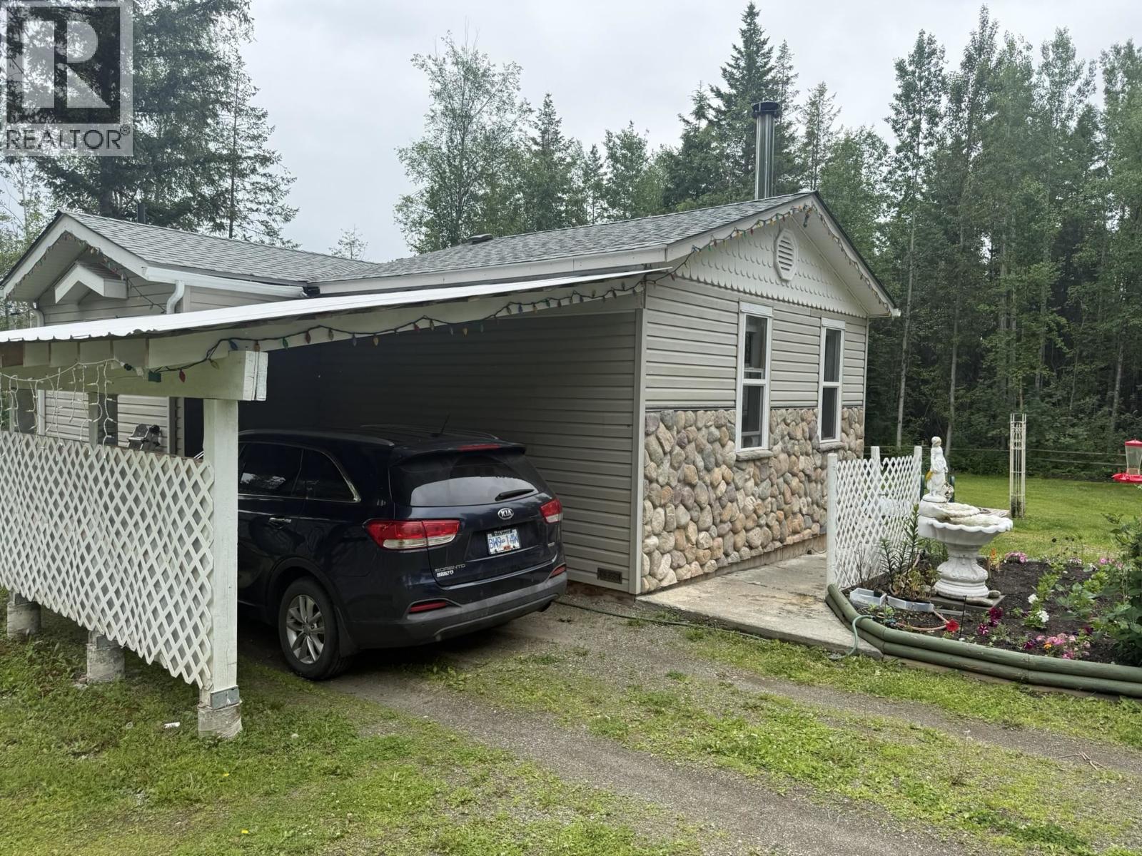 1471 Rockwood Road, Quesnel, British Columbia  V2J 6V4 - Photo 3 - R3136304