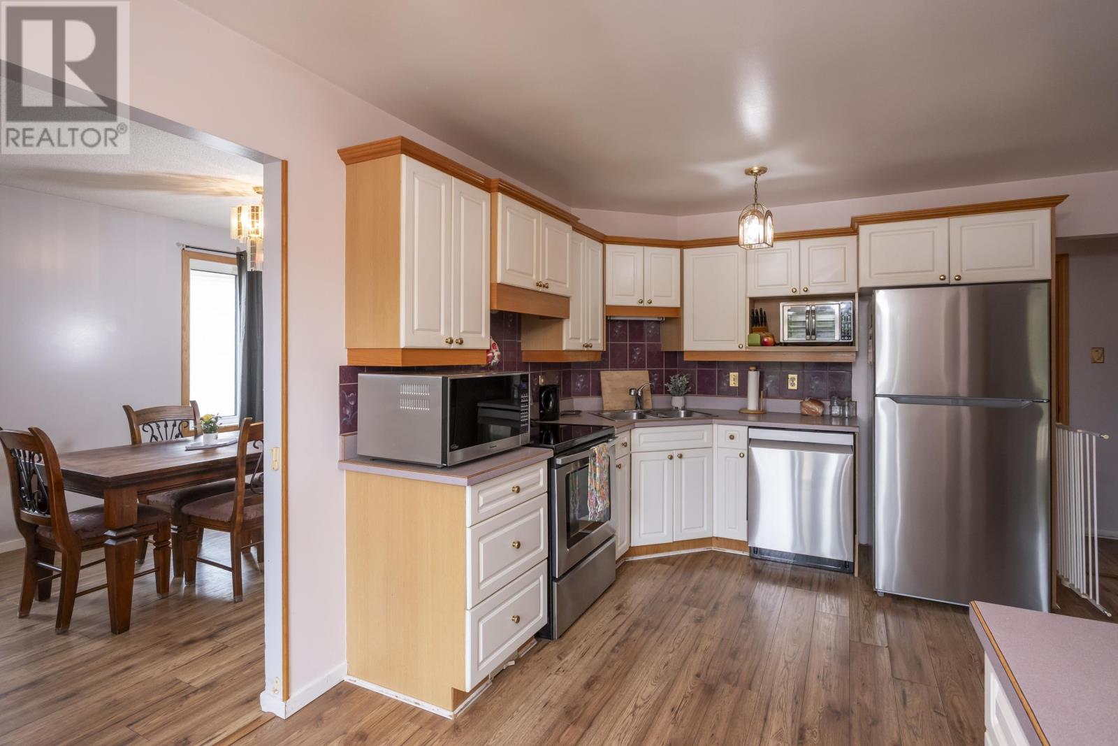 205 Linden Ct, Thunder Bay, Ontario  P7B 6R6 - Photo 18 - TB2601454
