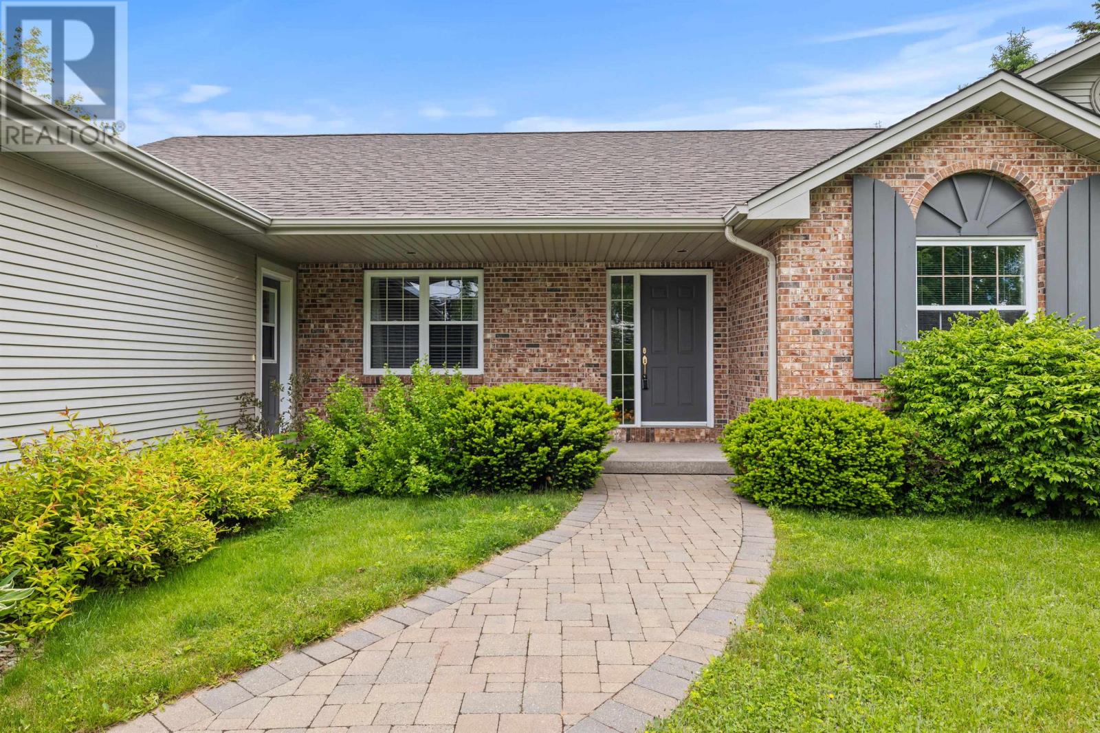 77 Parkside Drive, Charlottetown, Prince Edward Island  C1E 1M8 - Photo 4 - 202614232