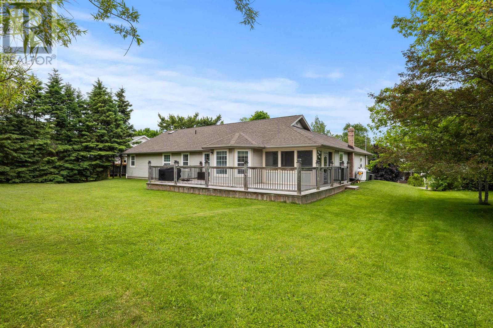 77 Parkside Drive, Charlottetown, Prince Edward Island  C1E 1M8 - Photo 6 - 202614232