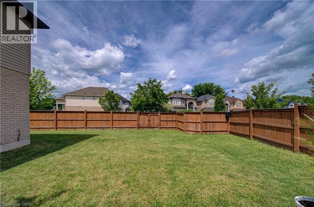 37 Davinci Boulevard, Hamilton, Ontario  L9B 0C5 - Photo 40 - 40840580