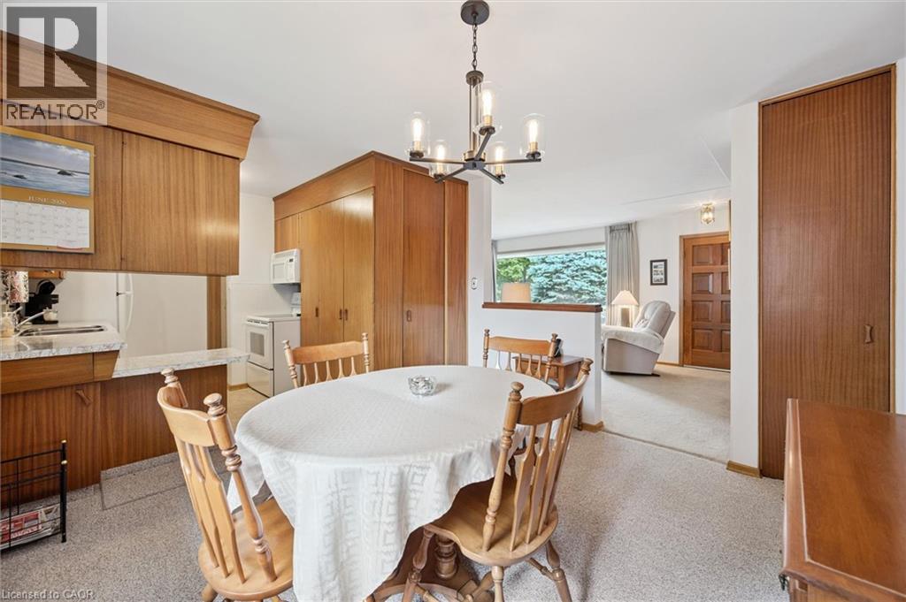 221 Willowdale Avenue, Waterloo, Ontario  N2J 3M3 - Photo 14 - 40838805