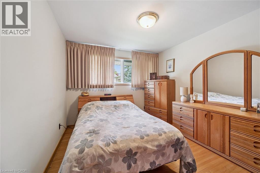 221 Willowdale Avenue, Waterloo, Ontario  N2J 3M3 - Photo 15 - 40838805