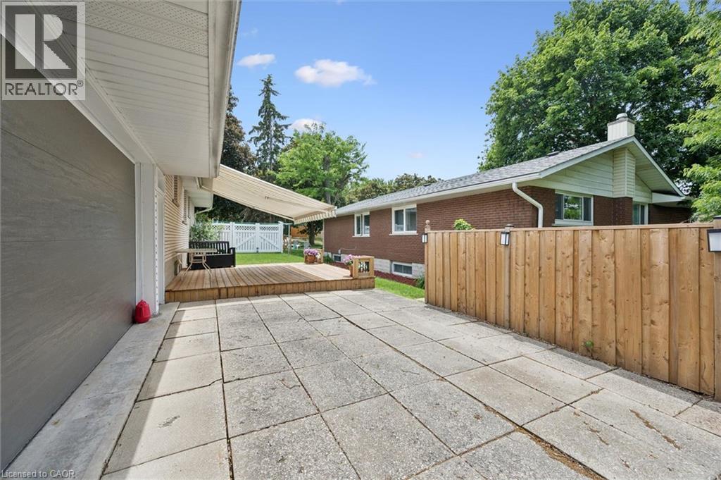 221 Willowdale Avenue, Waterloo, Ontario  N2J 3M3 - Photo 25 - 40838805