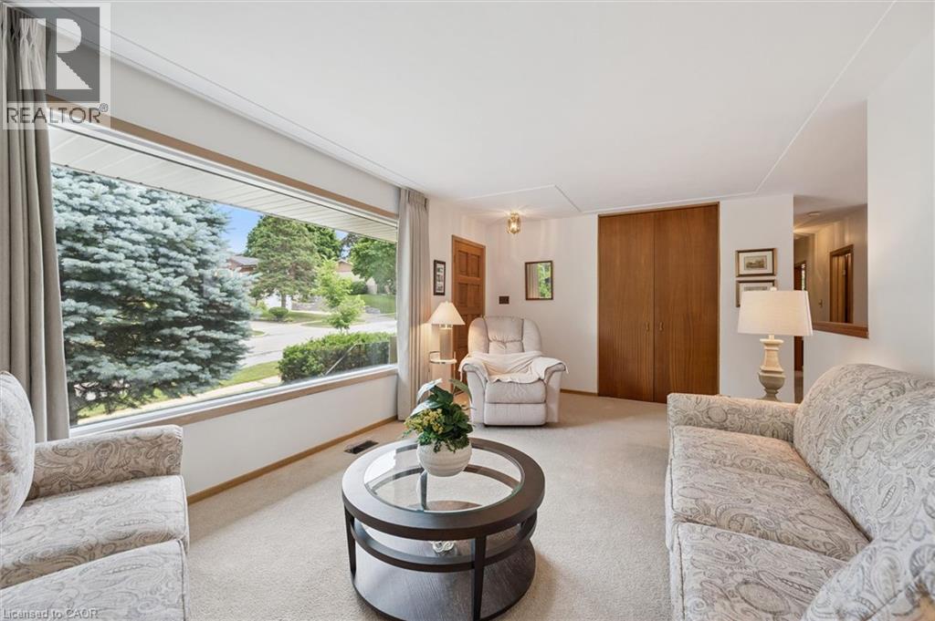 221 Willowdale Avenue, Waterloo, Ontario  N2J 3M3 - Photo 8 - 40838805
