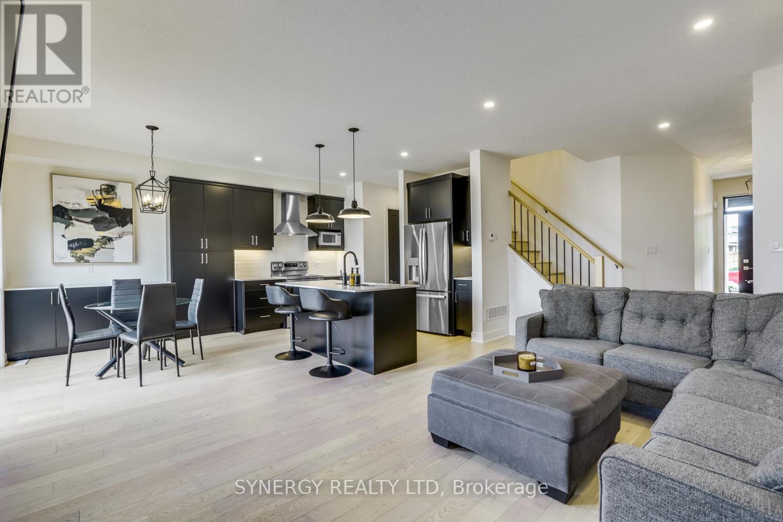 943 Upperpoint Avenue, London South (South B), Ontario  N6K 0L1 - Photo 10 - X13454390