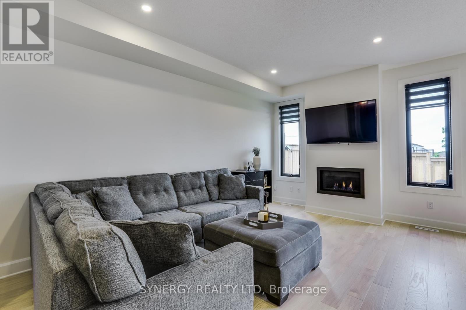 943 Upperpoint Avenue, London South (South B), Ontario  N6K 0L1 - Photo 11 - X13454390