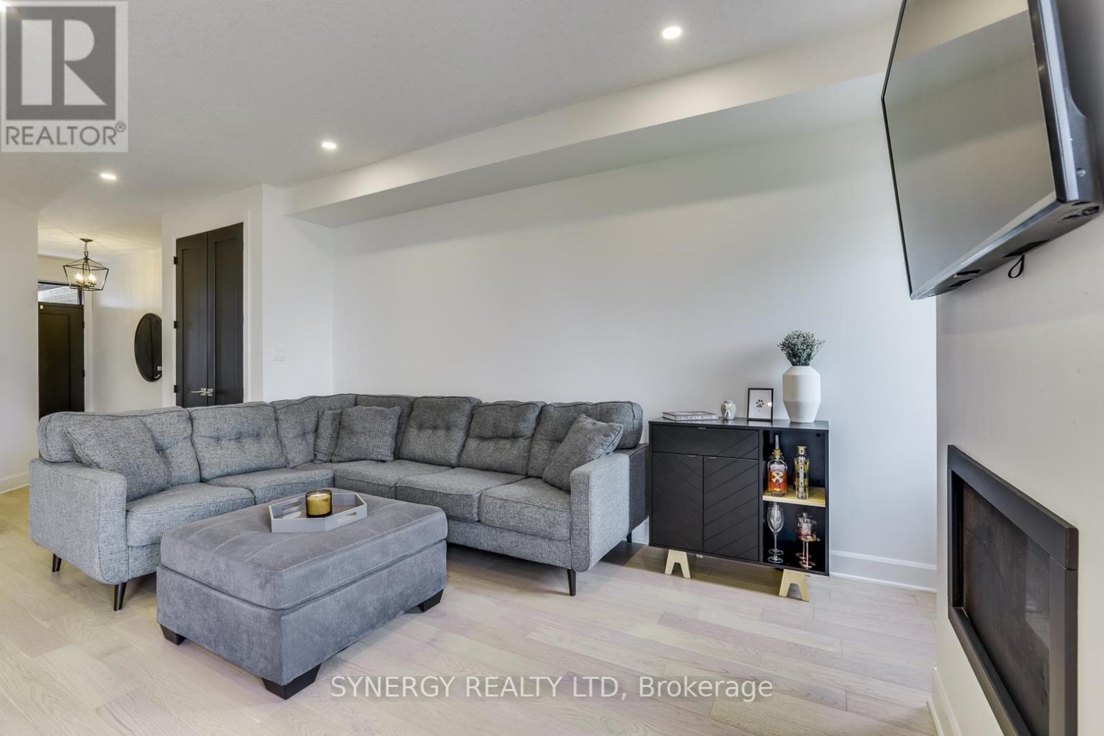 943 Upperpoint Avenue, London South (South B), Ontario  N6K 0L1 - Photo 12 - X13454390