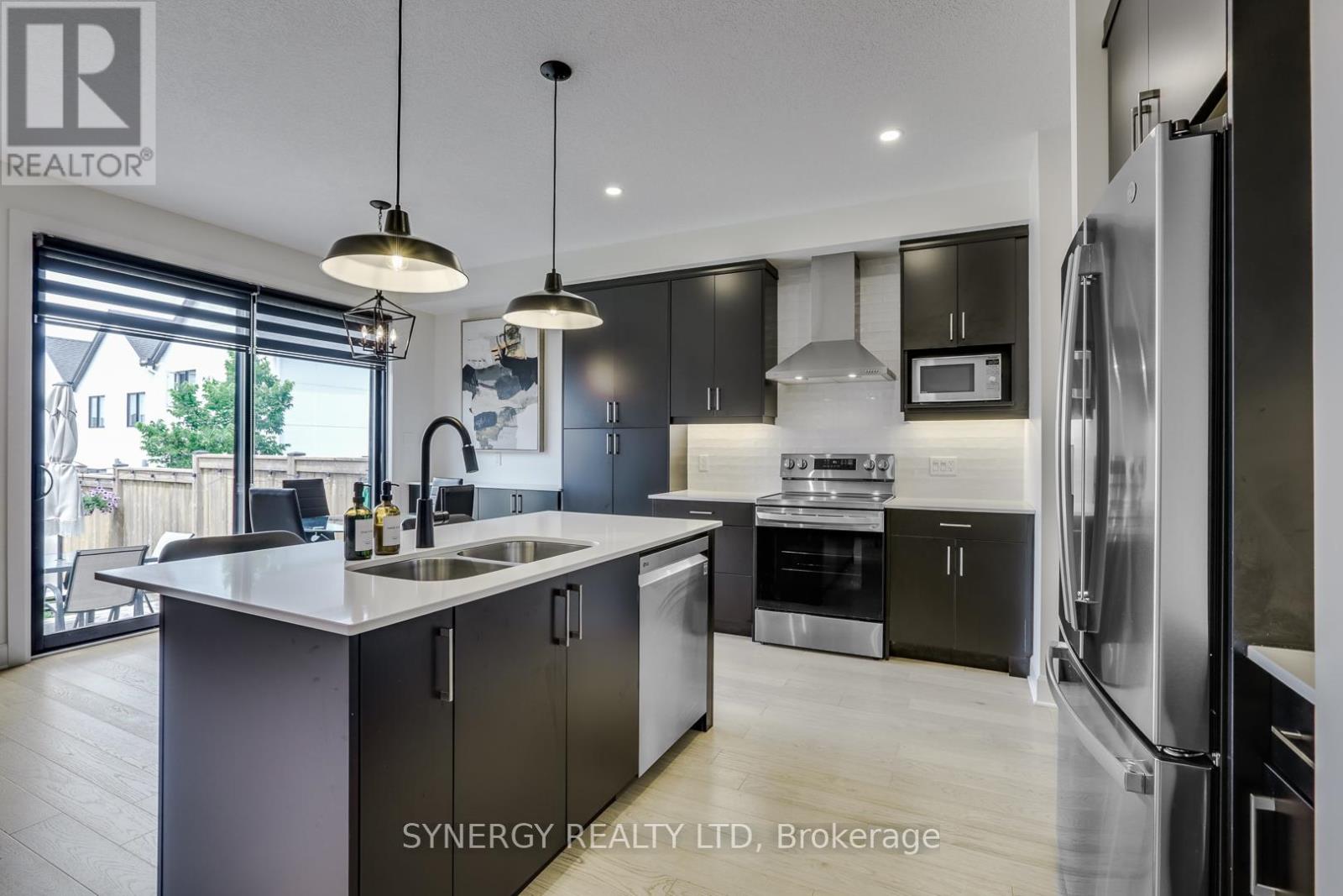 943 Upperpoint Avenue, London South (South B), Ontario  N6K 0L1 - Photo 20 - X13454390