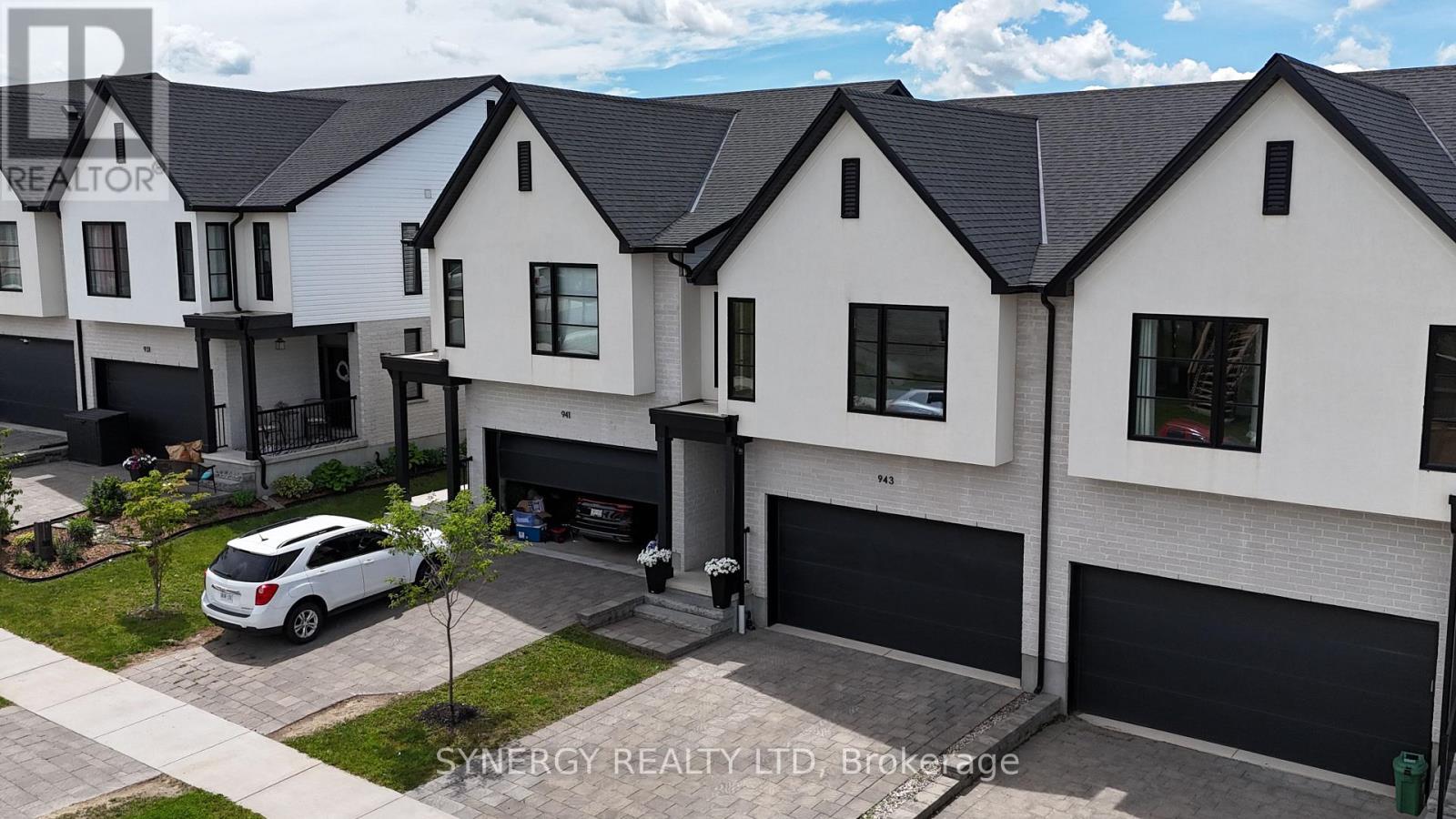 943 Upperpoint Avenue, London South (South B), Ontario  N6K 0L1 - Photo 5 - X13454390